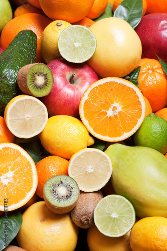 Fototapeta Naklejka Na Ścianę i Meble -  Citrus and other fruit