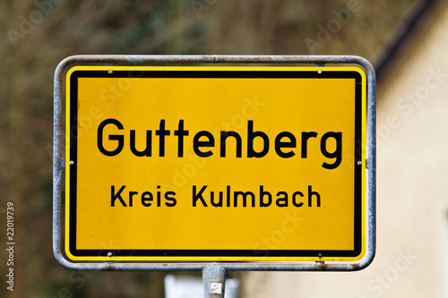 Guttenberg - Ortseingang photo