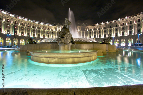 Roma Piazza della Repubblica photo