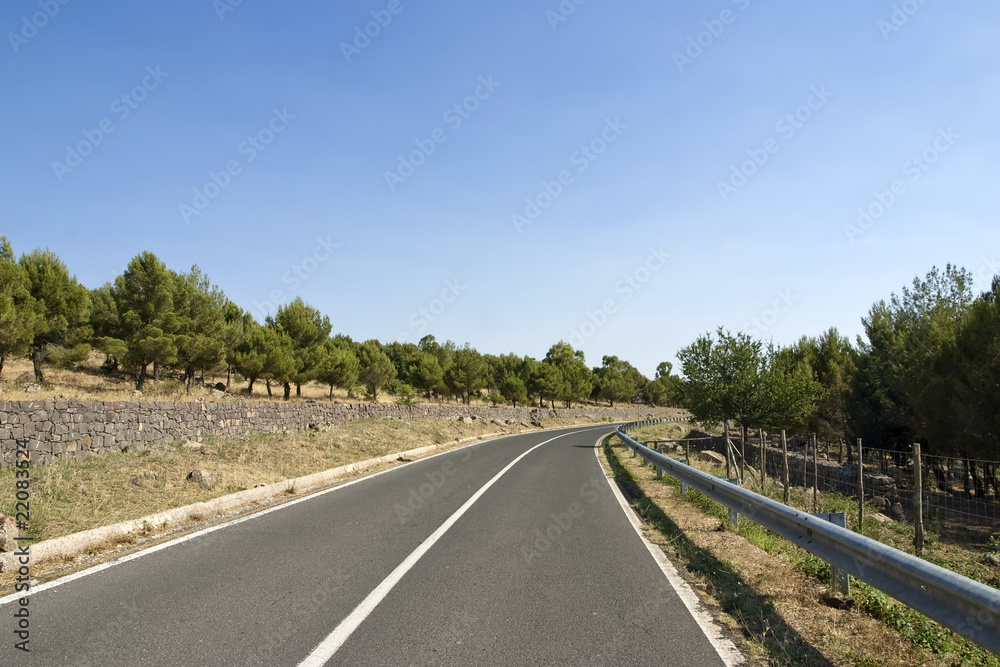 strada vuota extraurbana strada vuota extraurbana