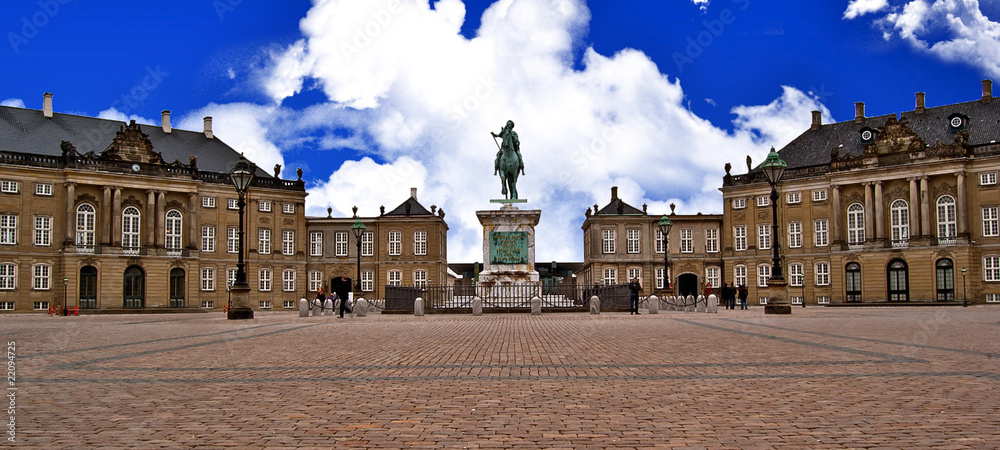 Fototapeta premium Place du palais d’Amalienborg à Copenhague