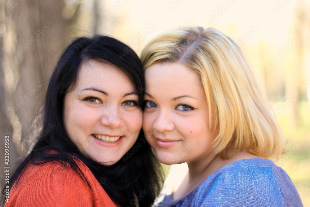 blond and brunette portrait