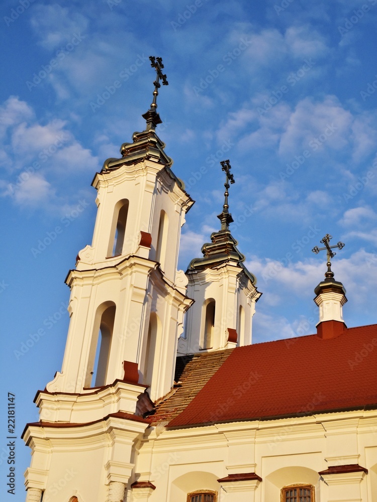 Naklejka premium sunrise in city