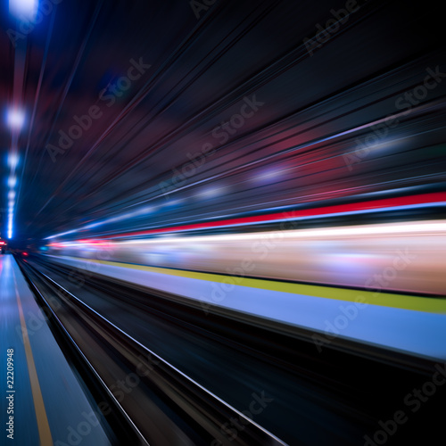 train motion blur © kalafoto