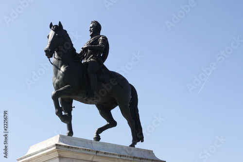 Fotografie sculpture d' henry VI pont neuf