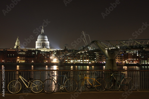 Picturesque nightlife: bicycles on Thames riverside