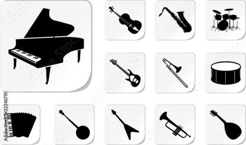 Set of musical instruments