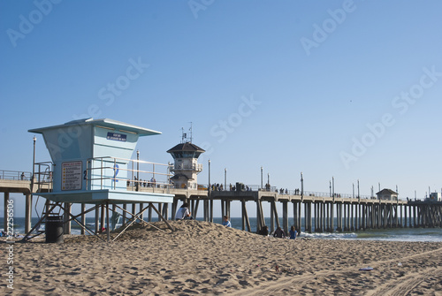 huntington beach lifeguard tower