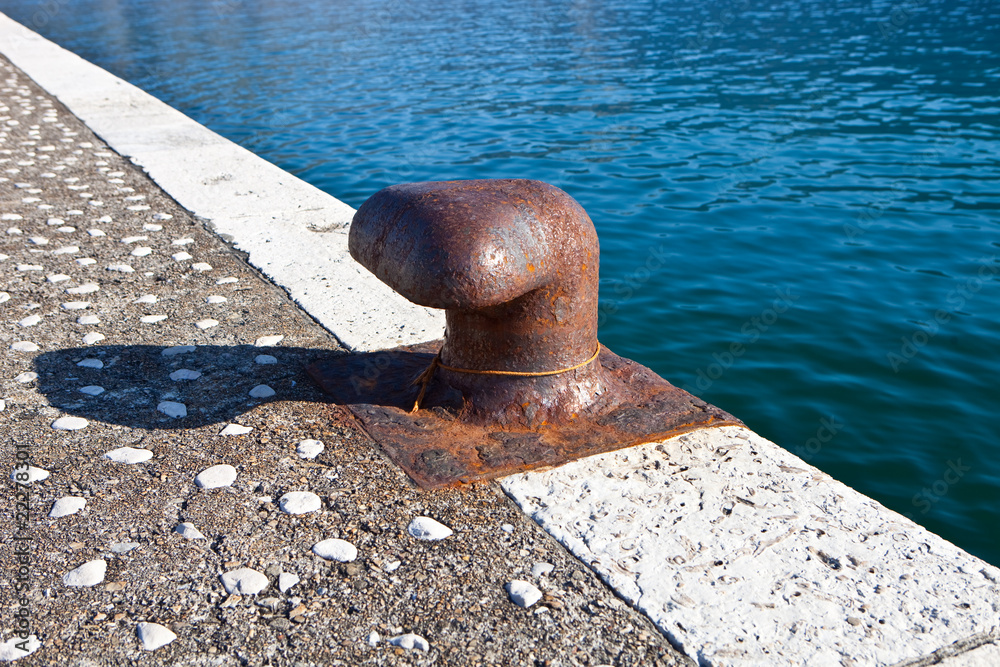 Ship anchor point Ship anchor point