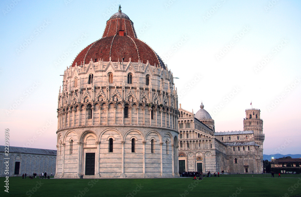 Pisa, Baptisterio, catedral y torre inclinada