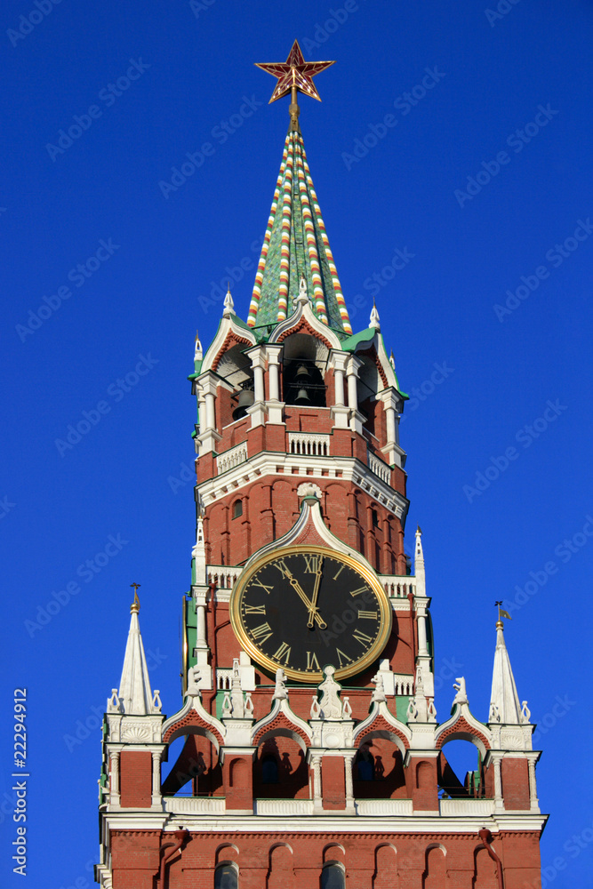 Fototapeta premium Hours on the Spassky tower