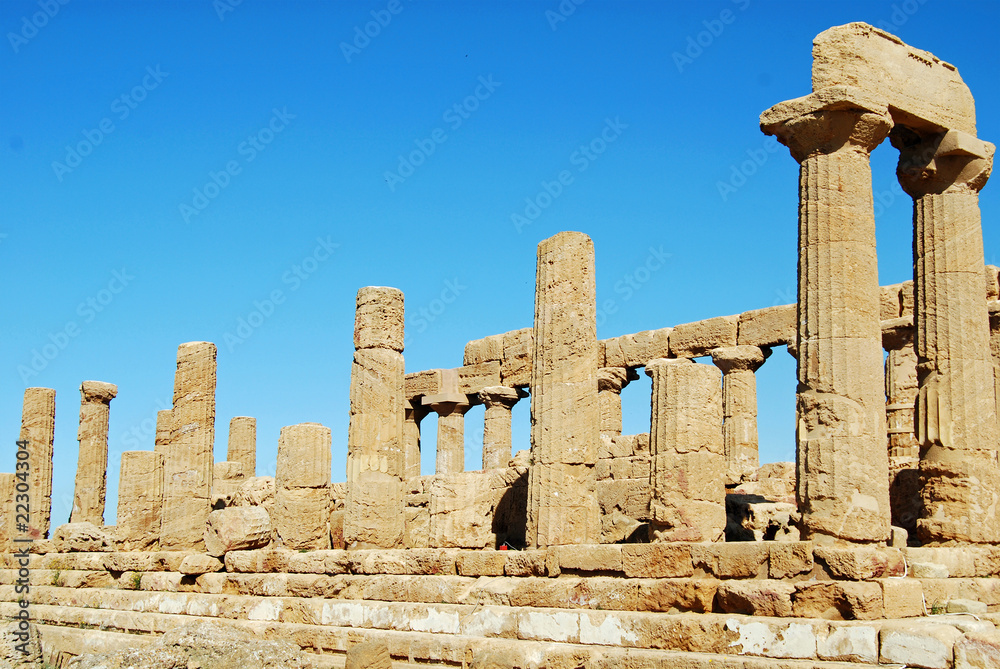 Temple of Juno Lacinia built in the 5th century BC, Sicily