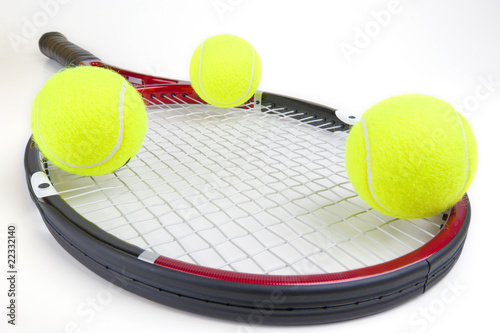 Tennis racket © maryo990