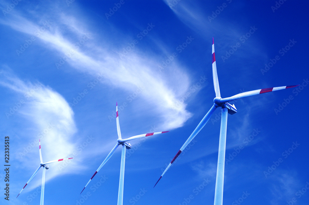 Winkrafträder beim starken Wind Winkrafträder beim starken Wind