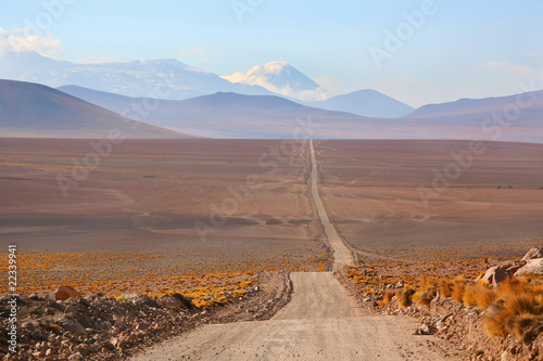 Fotografia Schotterpiste im Altiplano, Atacama Chile