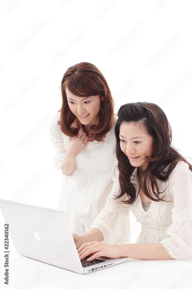 女性2人コンピューター 女性2人コンピューター
