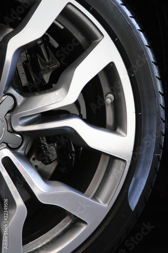 Car wheel