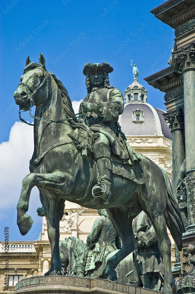 One of the four generals statues at the Maria Theresien monument One of the four generals statues at the Maria Theresien monument
