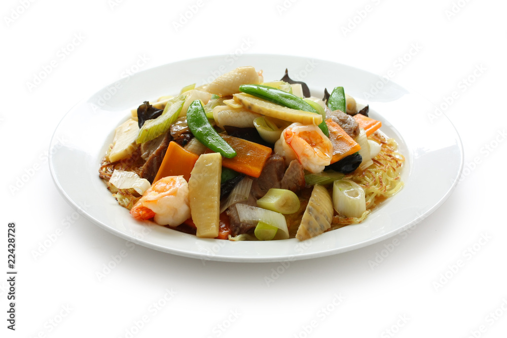 Pan fried noodles with seafood