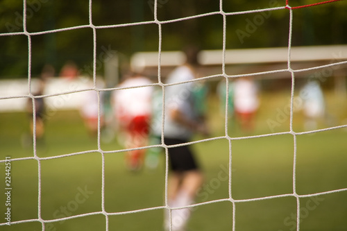 Obraz na płótnie Fußball Spielfeld durch Tornetz