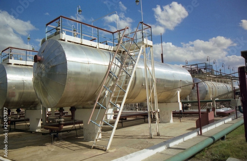 gas industry.  gas-transfering