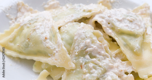 pansotti al sugo di noci - piatto tipico Ligure-