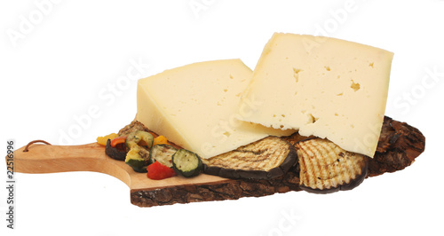 Tableau sur toile Formaggio Asiago su tagliere
