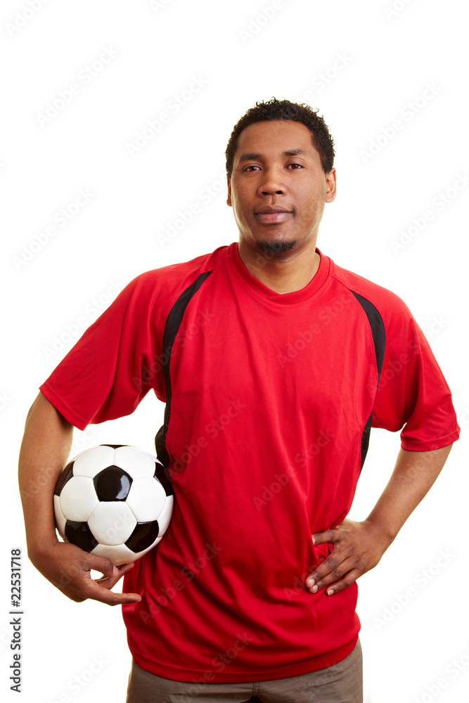 Afrikaner trägt Fußball Afrikaner trägt Fußball