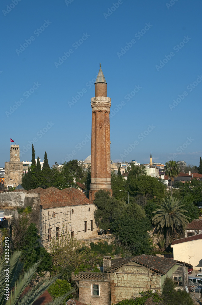 Minaret Turque à Antalya