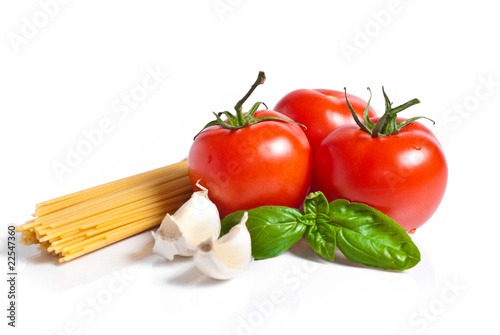 pasta with tomato basil and garlic