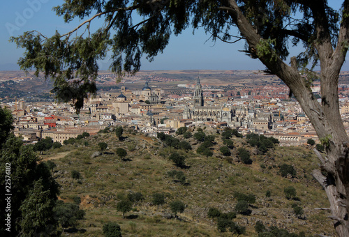 Toledo desde el valle