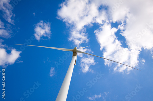 Wind energy turbine power station © Kavita