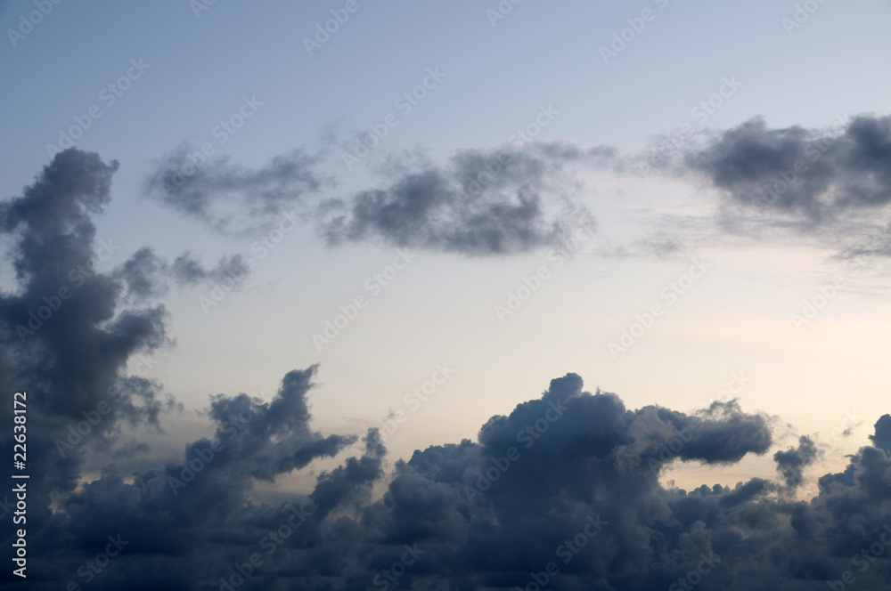 cielo con nuvole