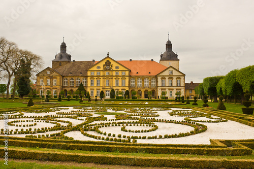 Schloss Hundisburg photo