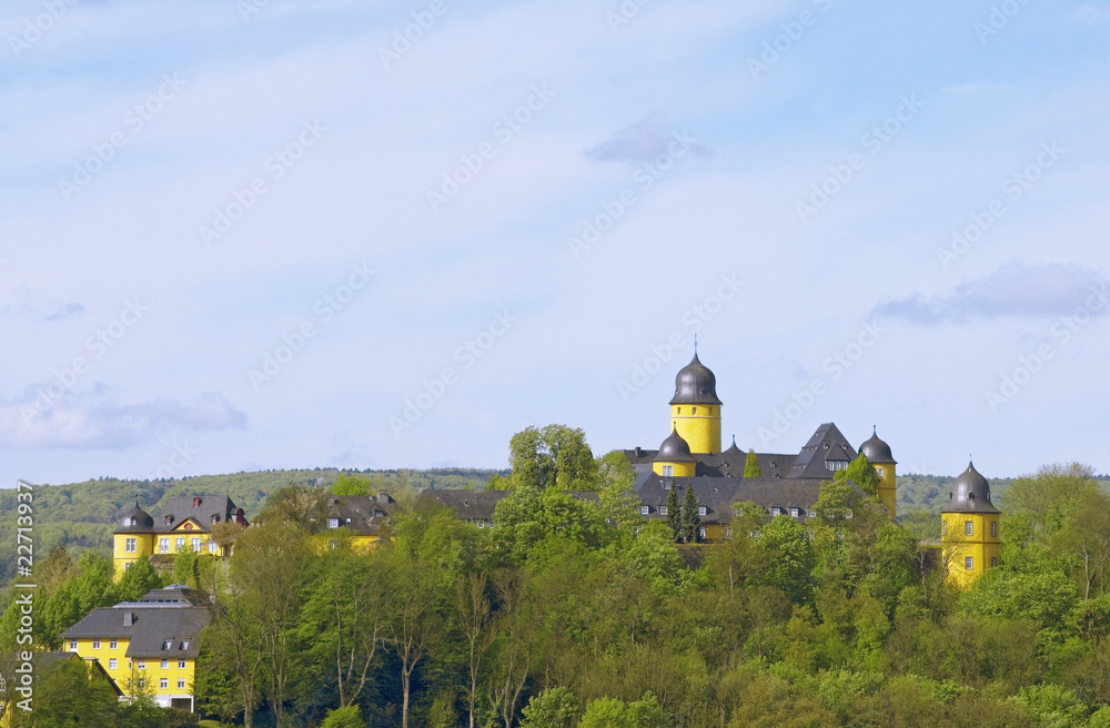 Schloss Monatbaur