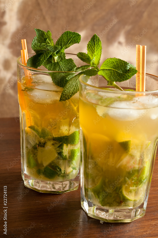 Fototapeta premium Mojito Rum Scuro - Cocktail