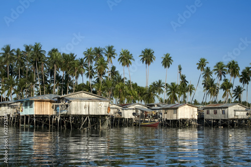 mabul island stilt houses borneo