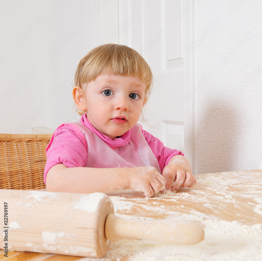 Fototapeta premium Backen in der Küche