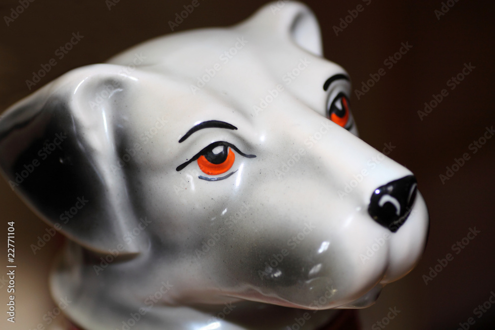 Porcelains dog Porcelains dog