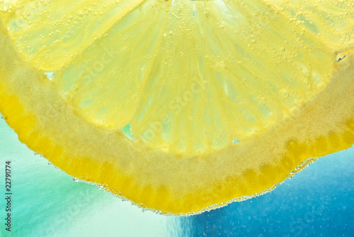 Lemon in soda