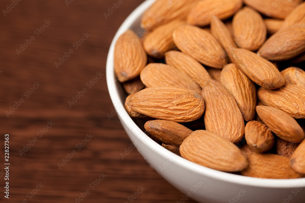 almonds almonds