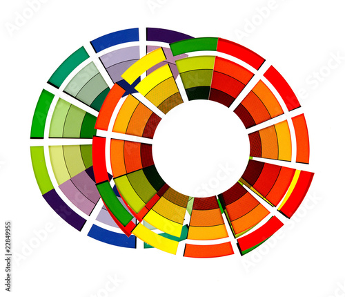 circle of colorful samples
