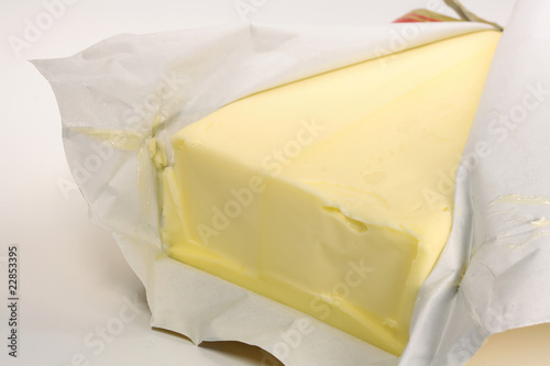 Butter in Verpackung photo