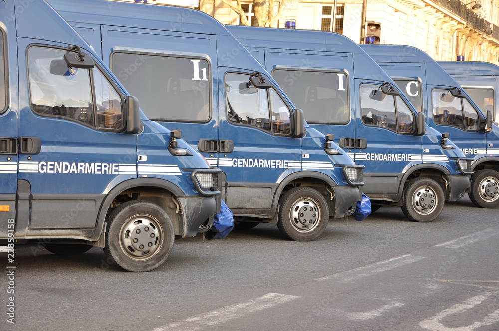 camion de gendarmerie