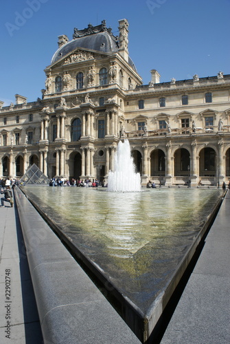 louvre