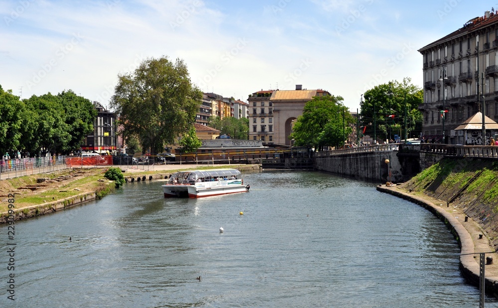 Naklejka premium Milano - la darsena -