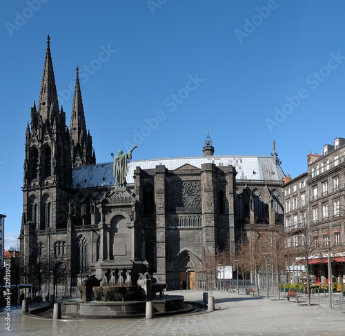 Cathédrale de Clermont Ferrand photo