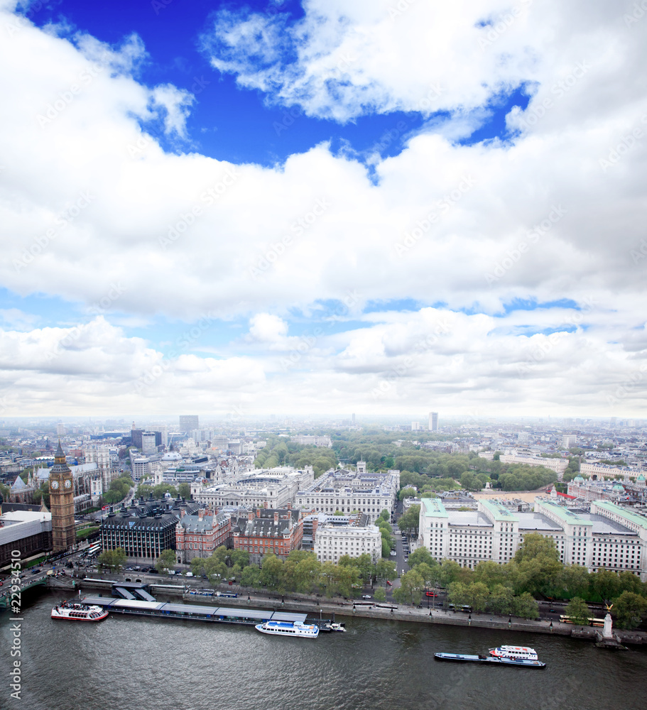 Obraz premium Aerial view of city of London