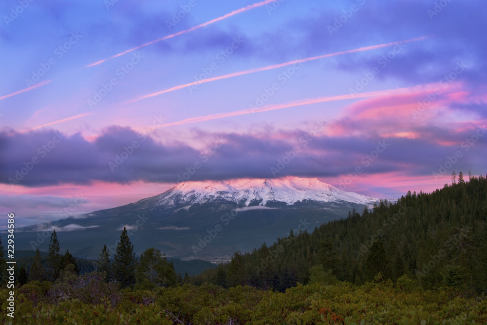 Obraz premium mount shasta, california