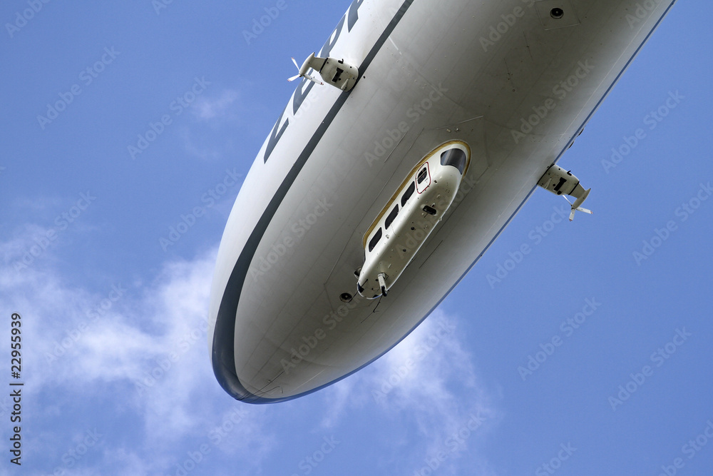 Obraz premium Zeppelin